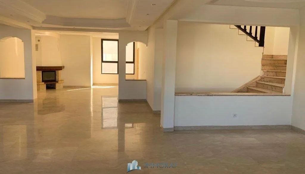 Location D'un Duplex Ain Diab Casablanca - الدار البيضاء (2)