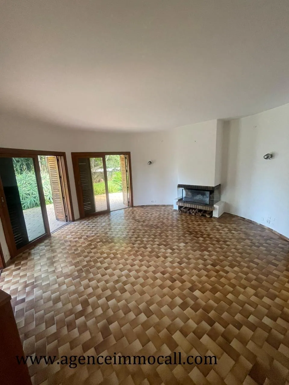 Splendide villa en location à SOUISSI - الرباط