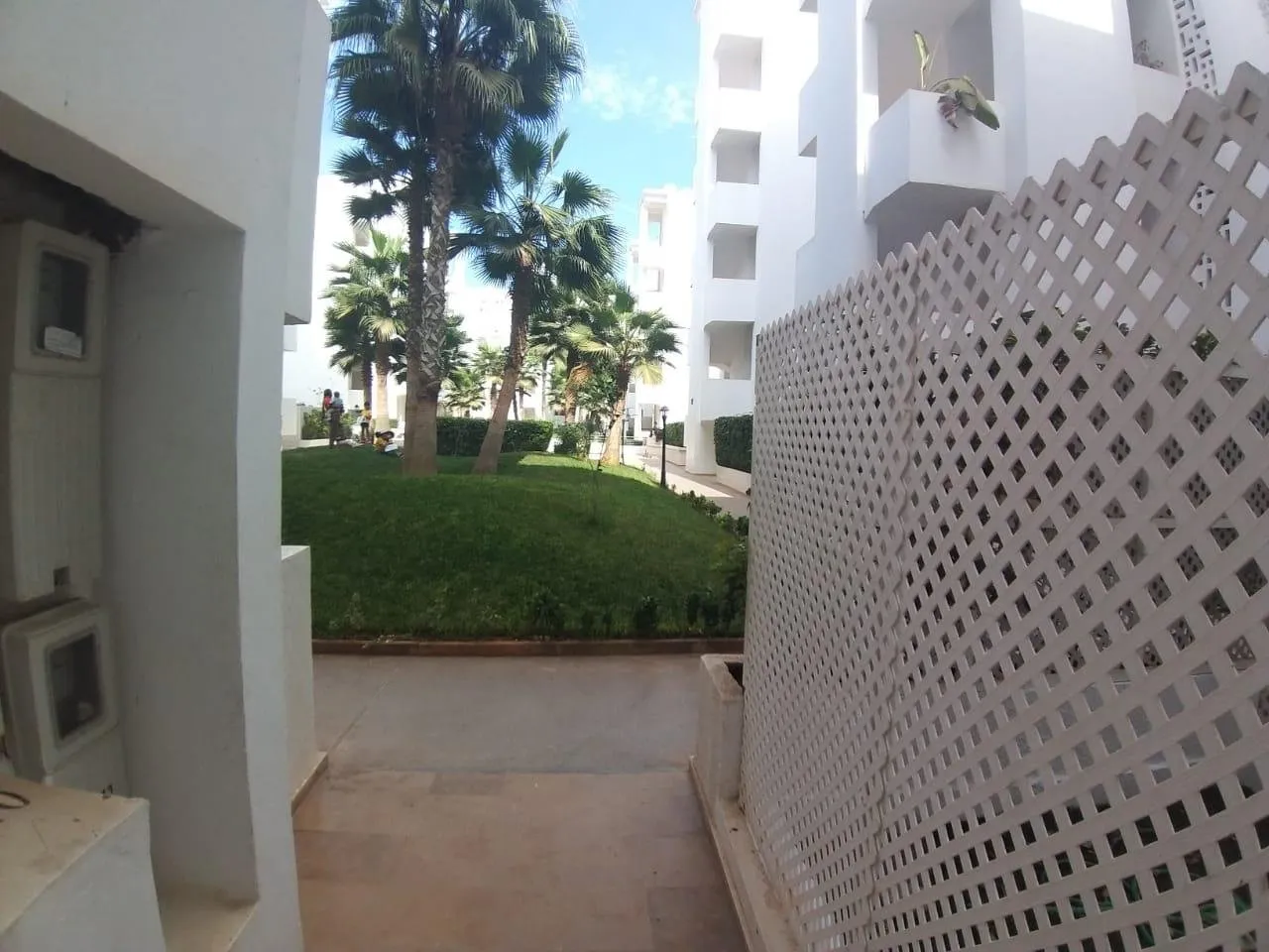 Location Appartement Rez De Jardin Quartier Sidi Maarouf - الدار البيضاء