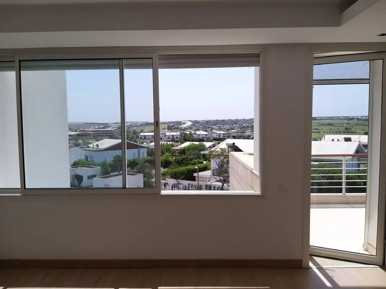 Location Appartement vide Bouskoura - الدار البيضاء (4)