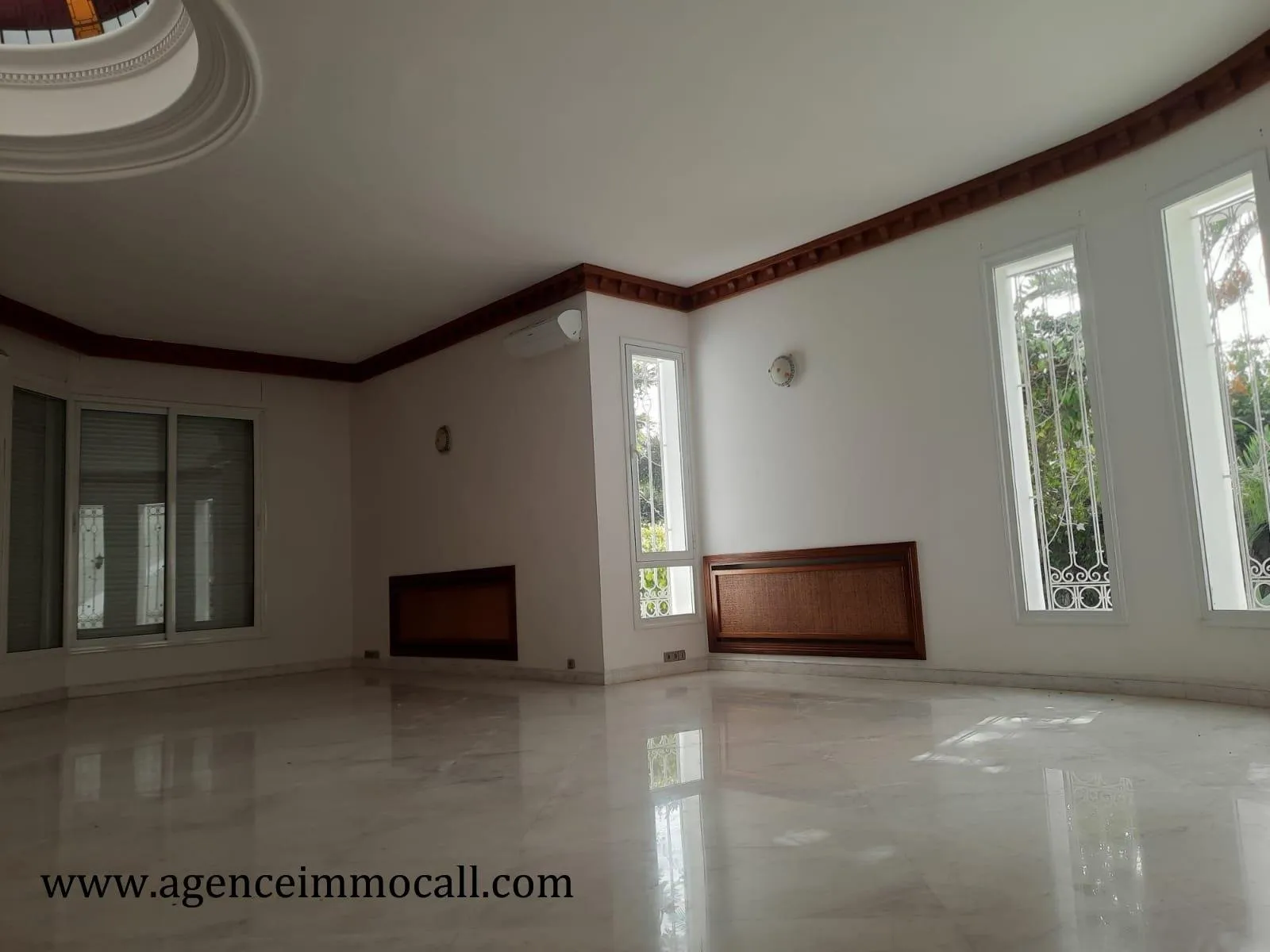 Villa à louer au quartier SOUISSI-Rabat - الرباط (3)