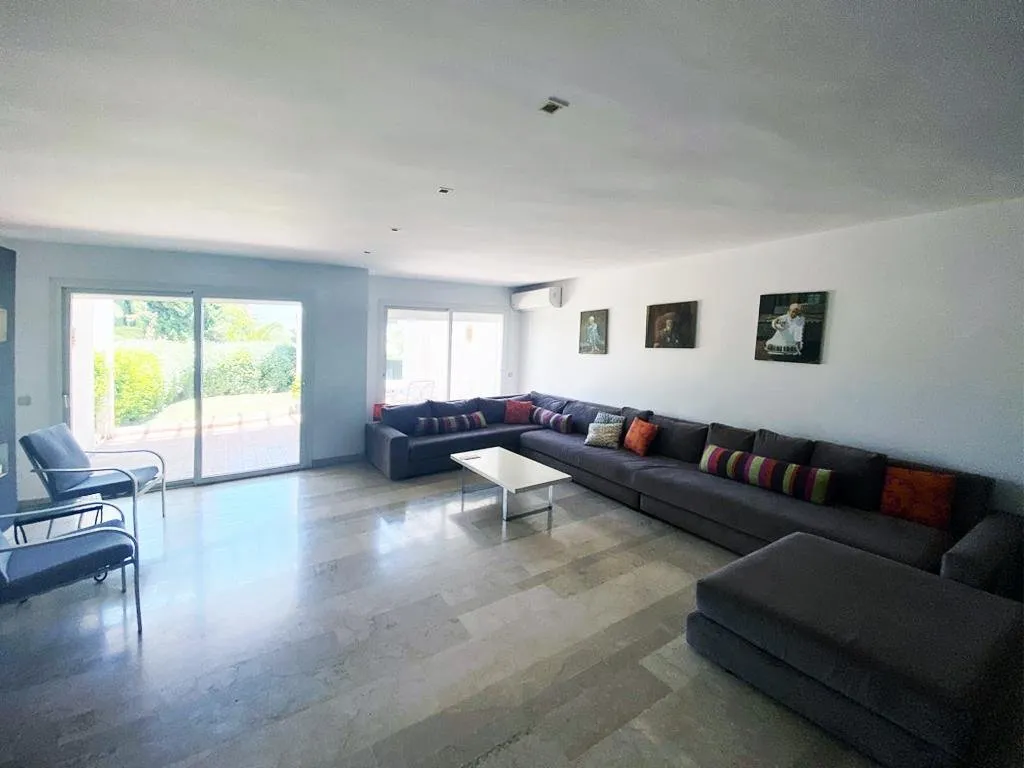 Villa ensoleillée, entièrement meublée. - الدار البيضاء (4)