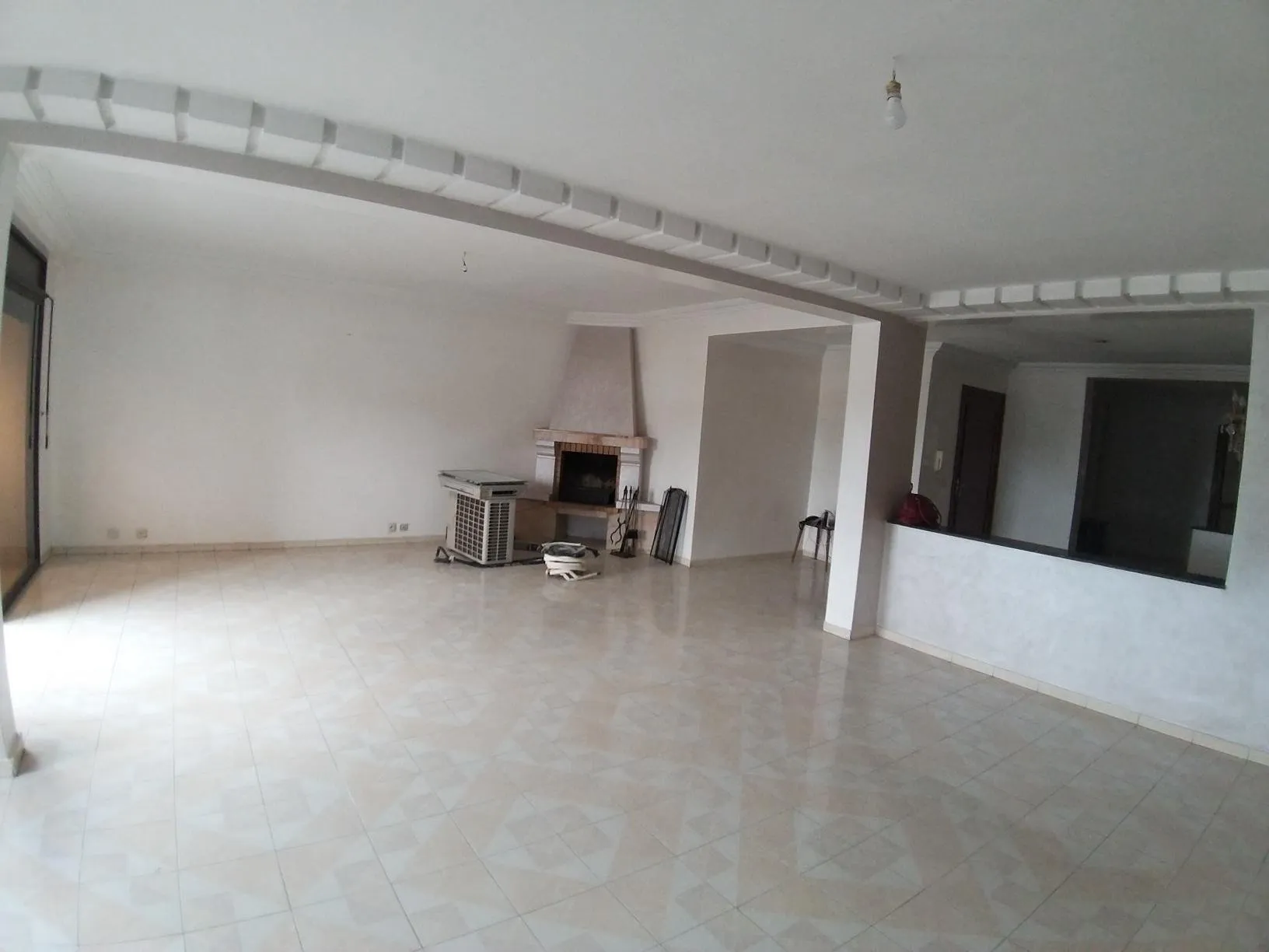 Location Appartement Vide Quartier Les Hôpitaux Casablanca - الدار البيضاء