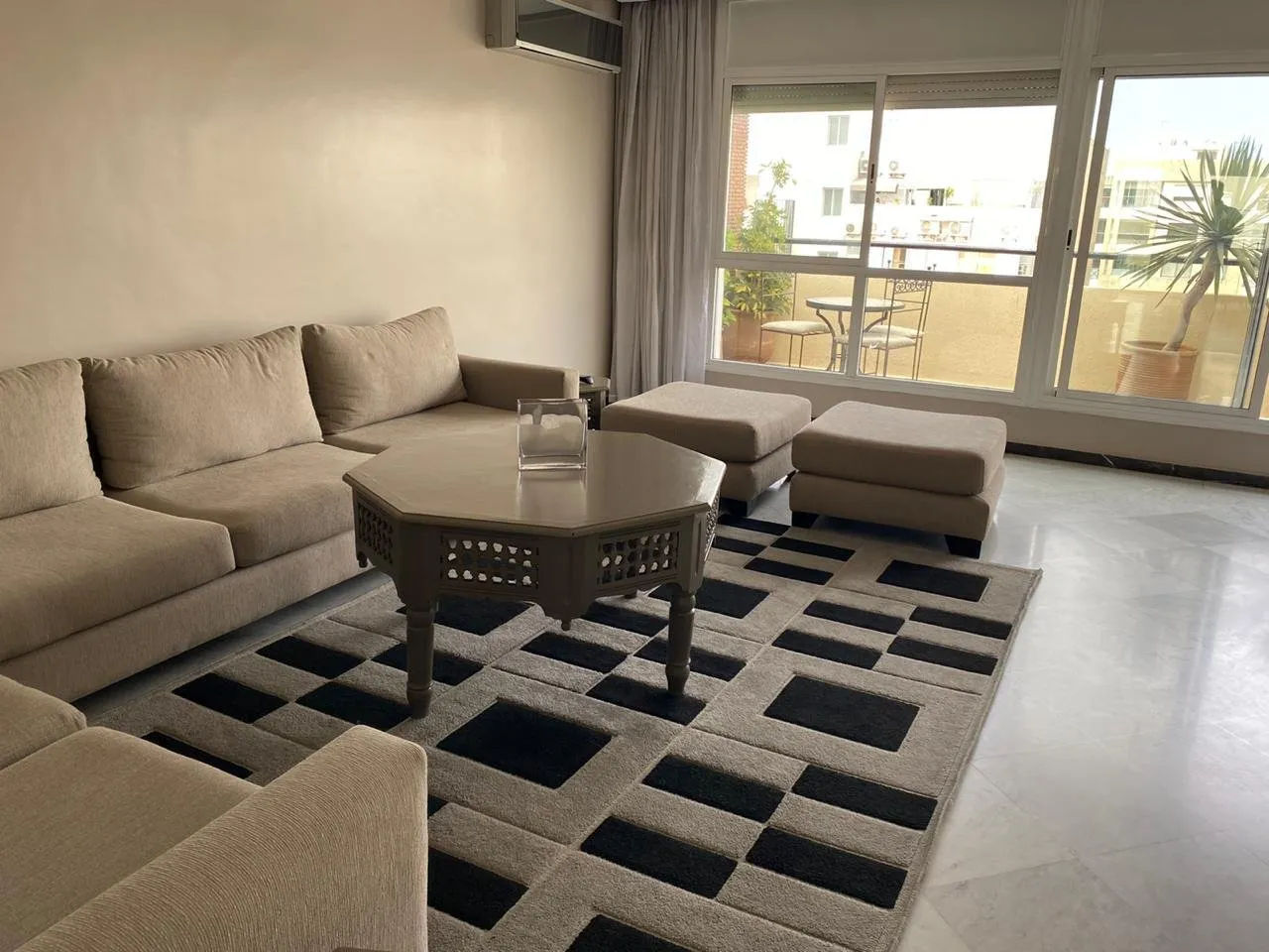 Location Appartement Meublé Racine Casablanca - الدار البيضاء (2)