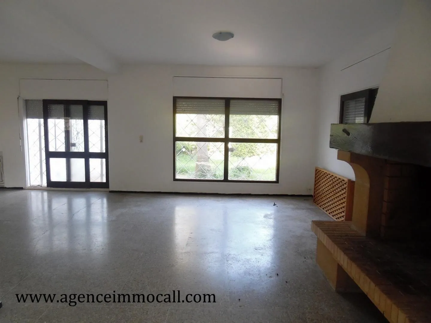 Villa à louer au quartier SOUISSI-Rabat - الرباط (3)