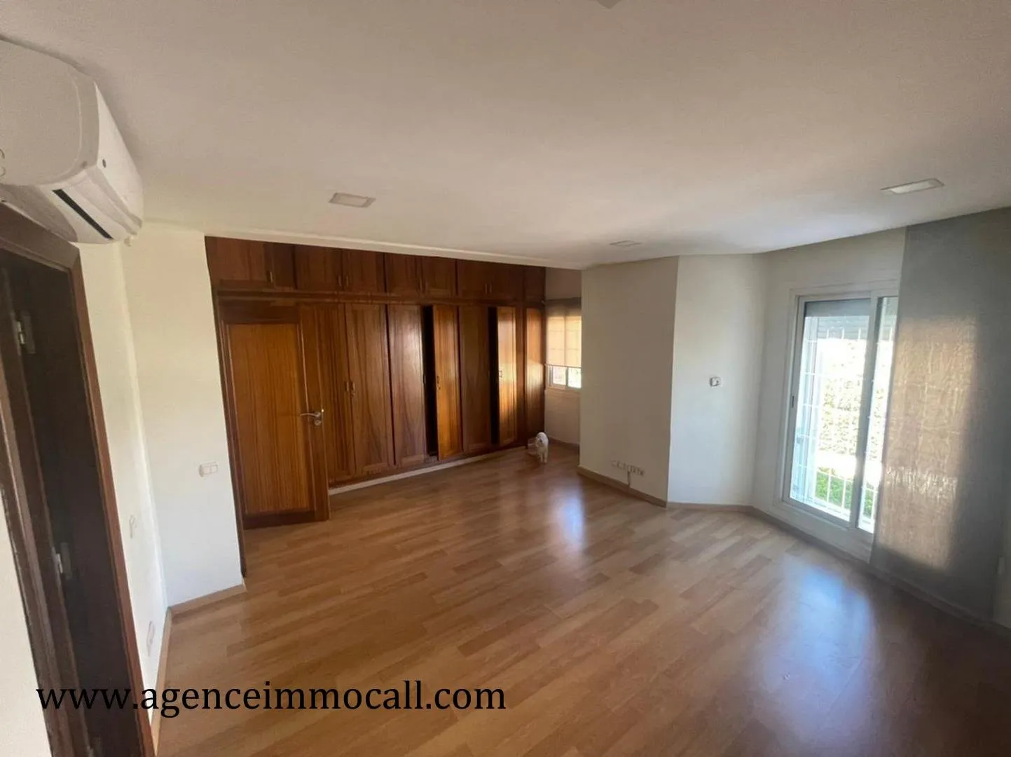 Villa en location à Hay Riad-Rabat - الرباط (4)