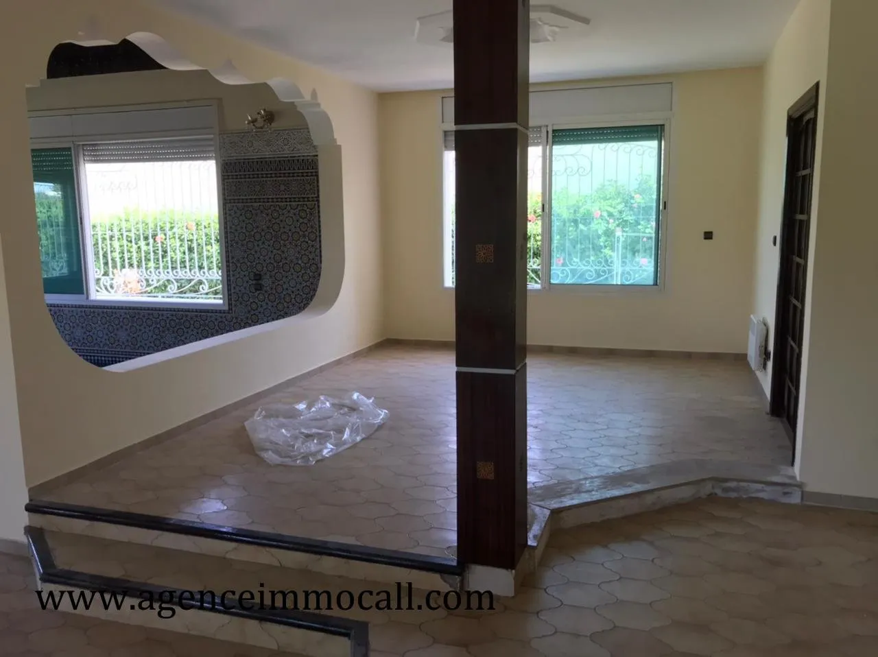 Superbe Villa en Location situé à SOUISSI - الرباط (2)