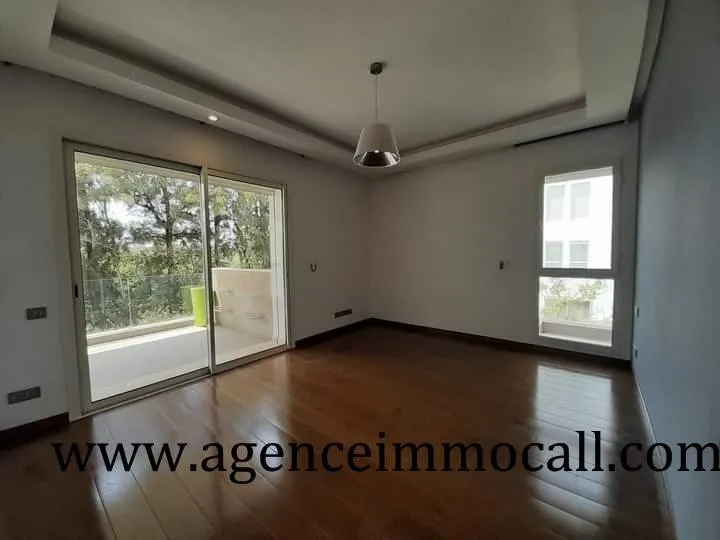Bel appartement en location situer à SOUISSI - الرباط (2)