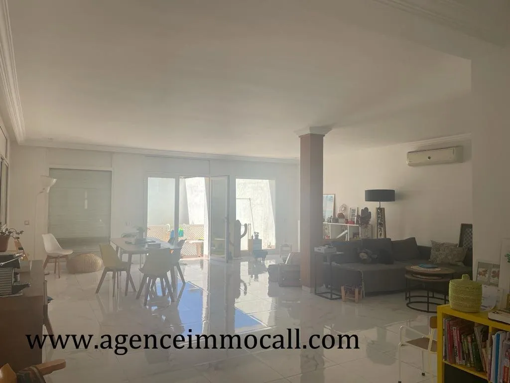 Villa à louer au quartier SOUISSI-Rabat - الرباط (2)