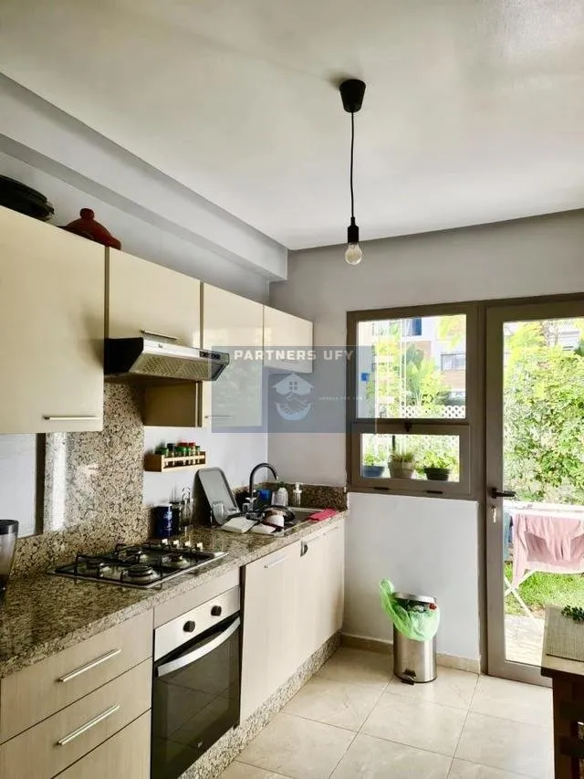 Bel appartement avec jardin à louer en plein ALMAZ. - الدار البيضاء