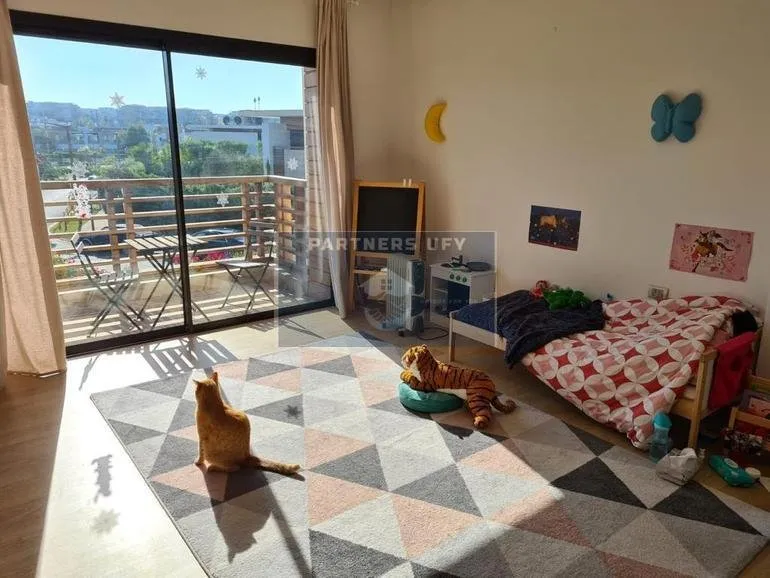Villa moderne  á louer vide en plein Bouskoura ville verte - بوسكورة (4)