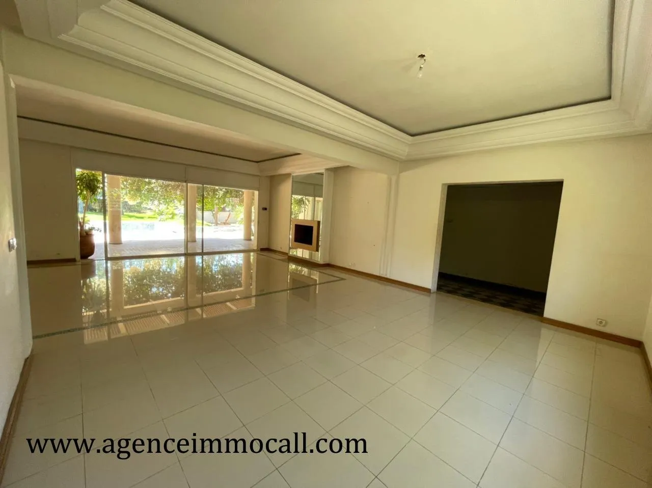 Villa en location située à SOUISSI - الرباط