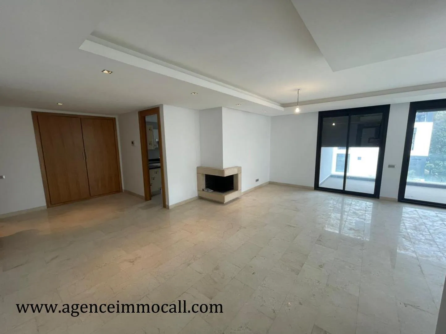 Appartement avec vue dégagée à louer au quartier SOUISSI - الرباط
