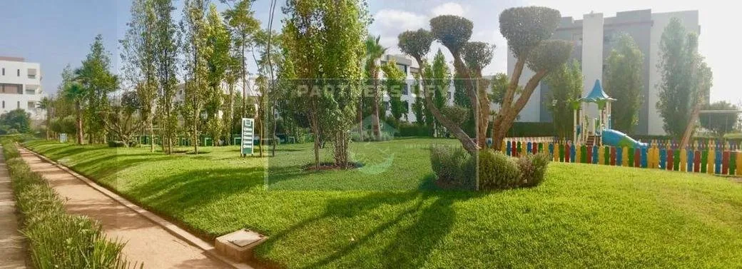 Appartement  moderne  á louer dans une résidence fermée avec piscine - الدار البيضاء (2)