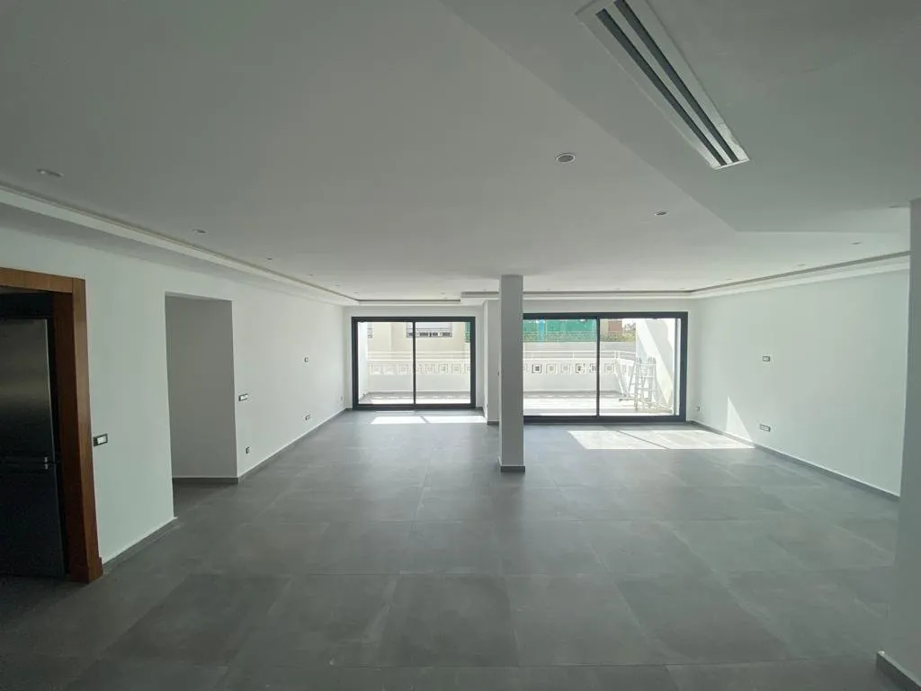 Appartement avec terrasse à Hay Riad - الرباط