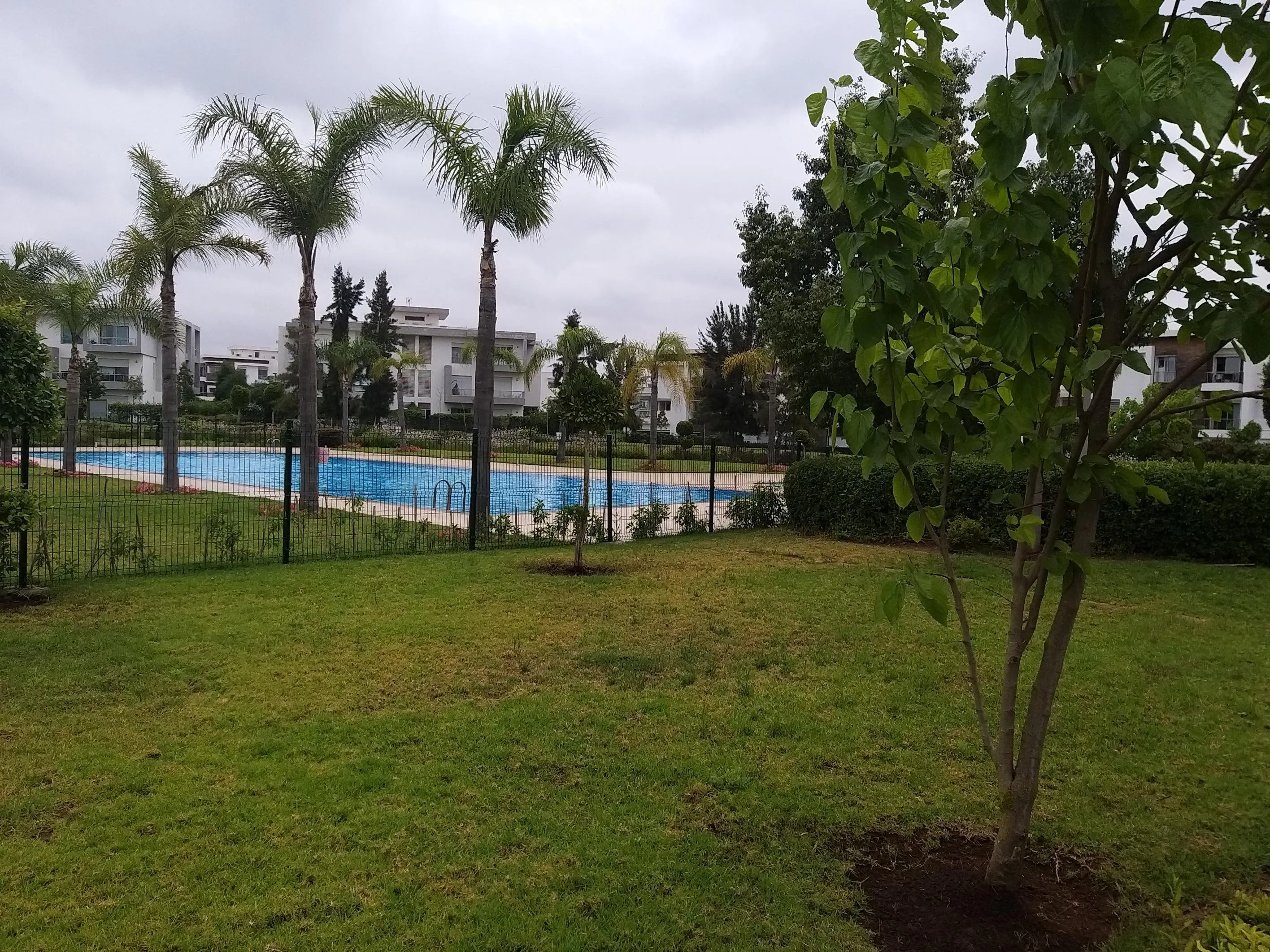 Location Appartement rez de jardin vide Bouskoura - الدار البيضاء (4)