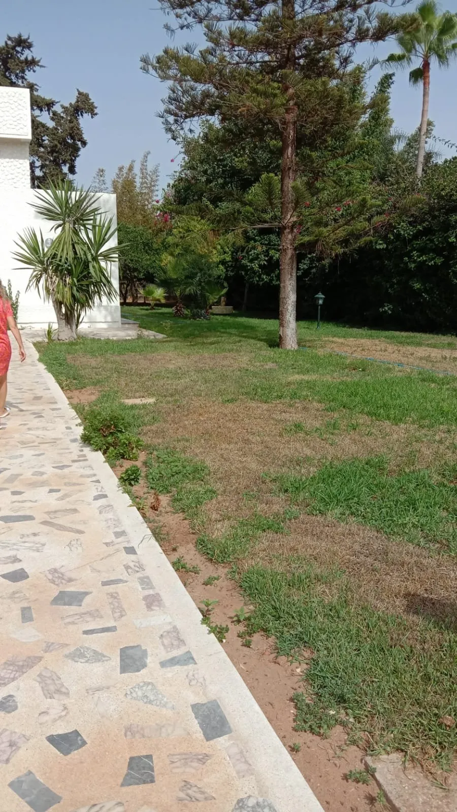 Belle Villa avec  grand jardin à Souissi - الرباط