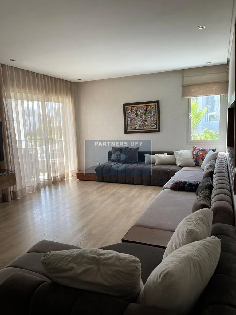 joli appartement á louer en résidence á BOUSKOURA- Terrasse - بوسكورة