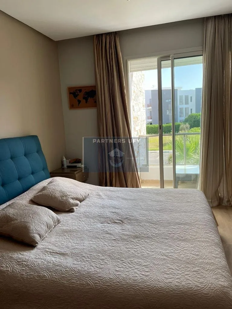 joli appartement á louer en résidence á BOUSKOURA- Terrasse - بوسكورة (4)