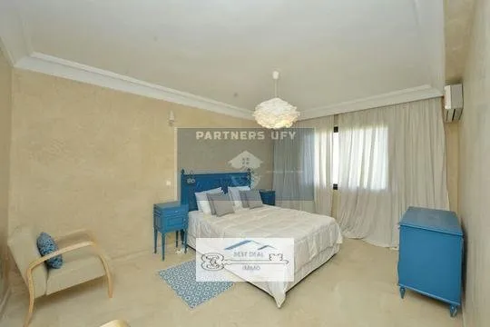 Bel appartement vue mer à louer en plein Ain diab - الدار البيضاء (4)