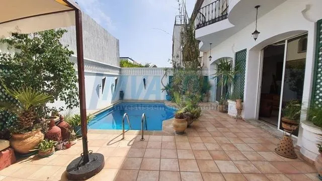 A Louer Villa 4 chb Ain Diab Piscine - الدار البيضاء