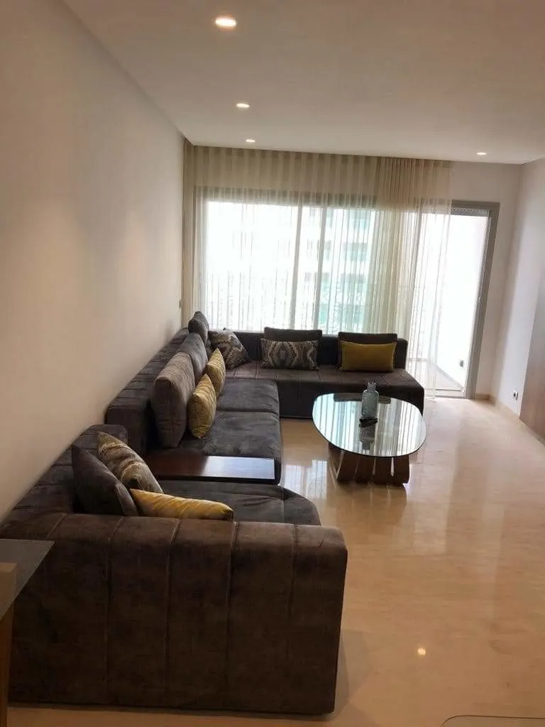 Superbe Appartement  meublé avec terrasse  CFC - الدار البيضاء (2)