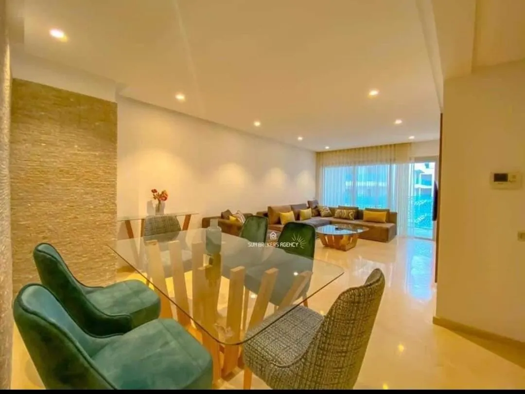 Superbe Appartement  meublé avec terrasse  CFC - الدار البيضاء