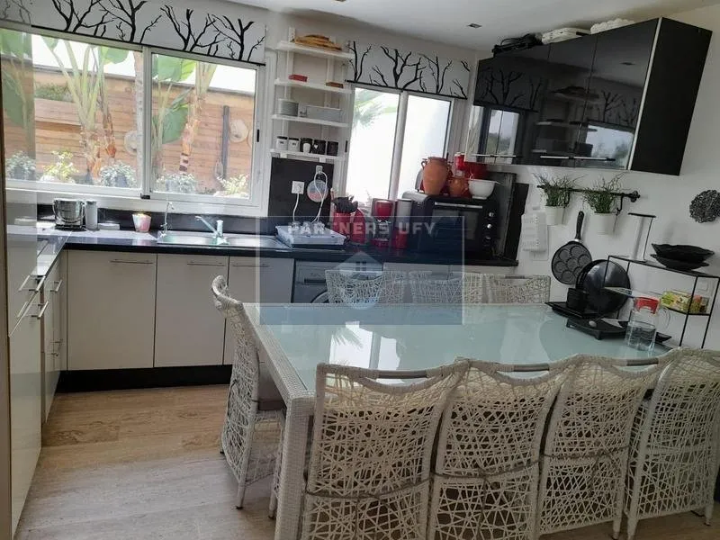 Appartement moderne en rez de jardin à louer sur DAR BOUAAZA - الدار البيضاء (2)