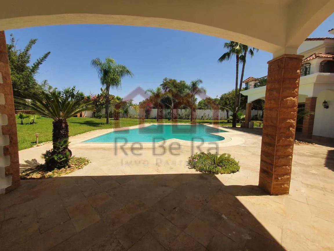 Belle Villa avec piscine et chauffage central a Souissi - الرباط (2)