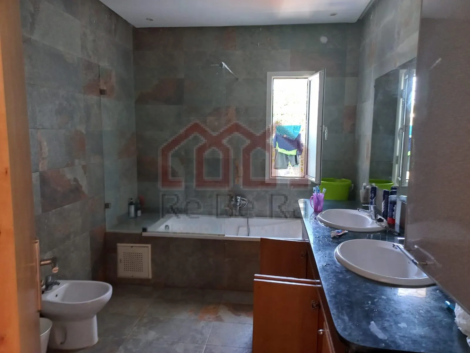 Très jolie Villa à louer avec piscine au quartier vieux marocain - تمارة (3)