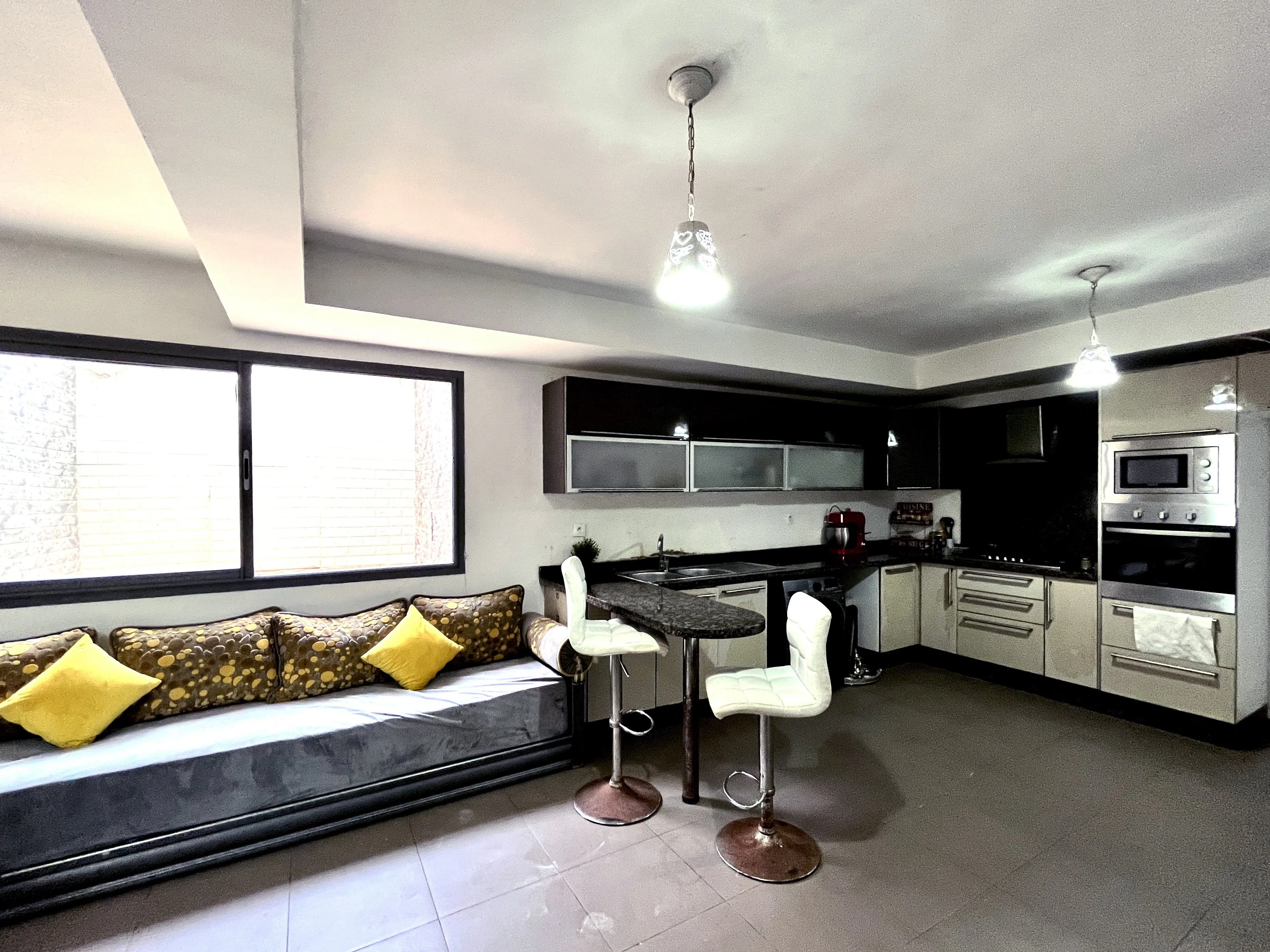 Villa moderne en résidence sécurisée. - الدار البيضاء (2)