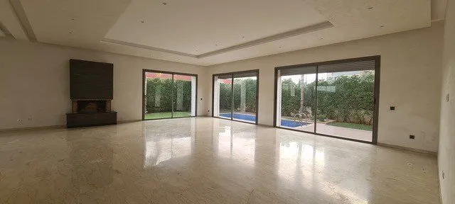 Villa de 4 chambres avec piscine. - الدار البيضاء (4)