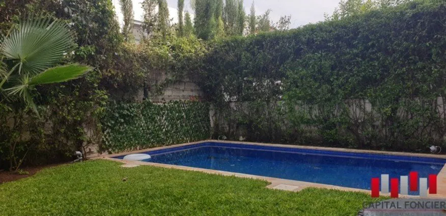 Villa 4 chambres meublée avec piscine. - الدار البيضاء (2)