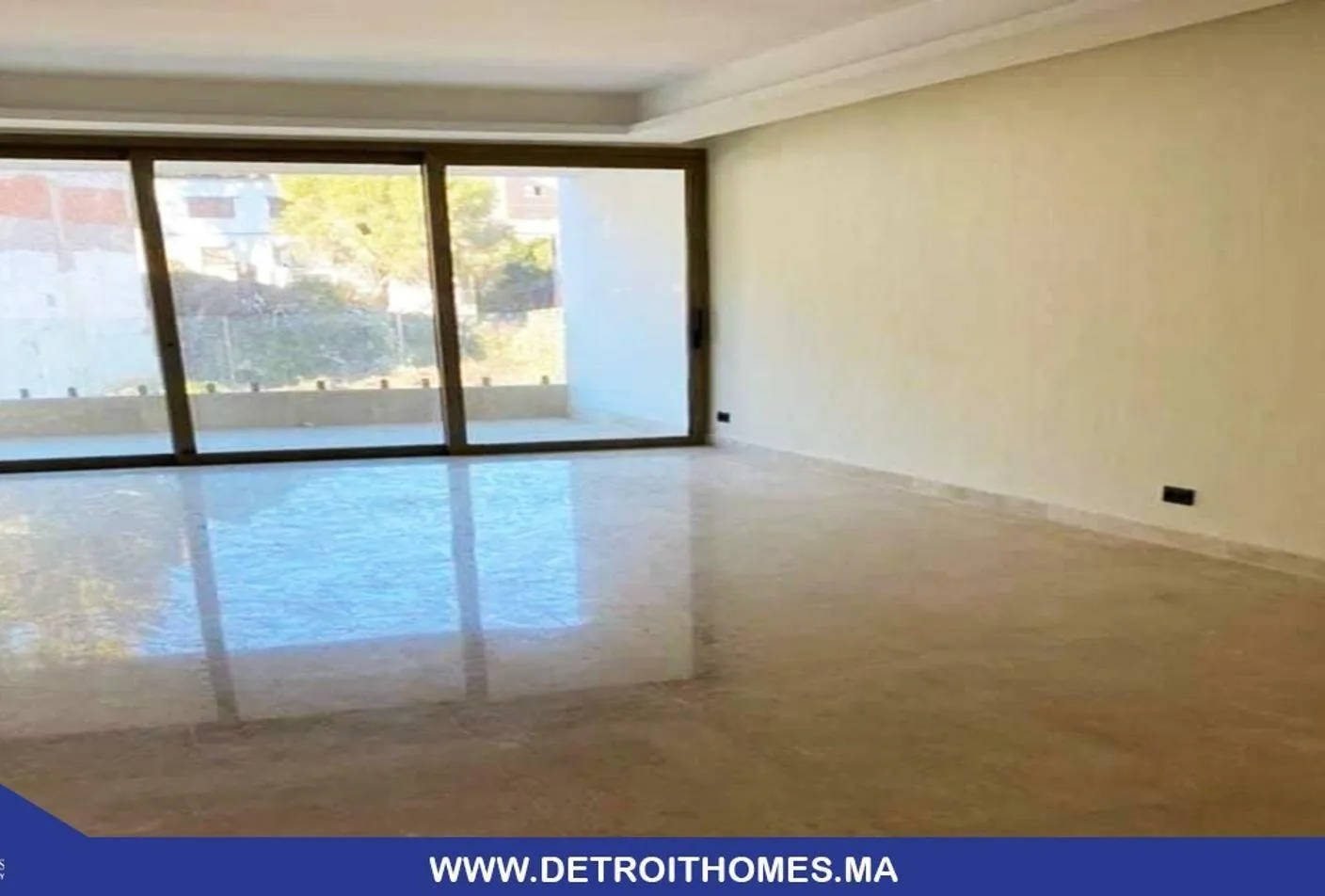 Appartement vide à la location -longue durée- - طنجة