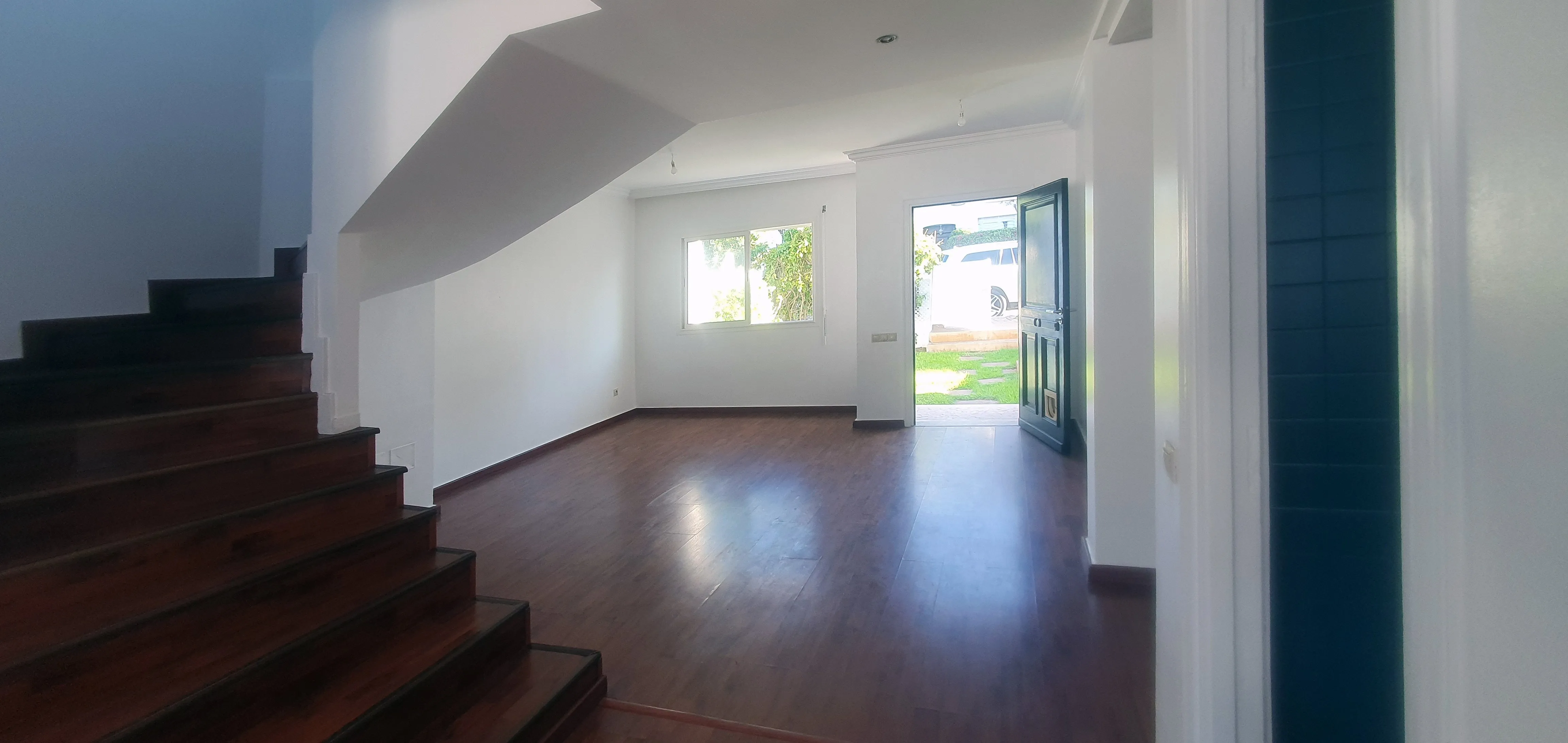 Villa 5 chambres en résidence sécurisée - الدار البيضاء (4)