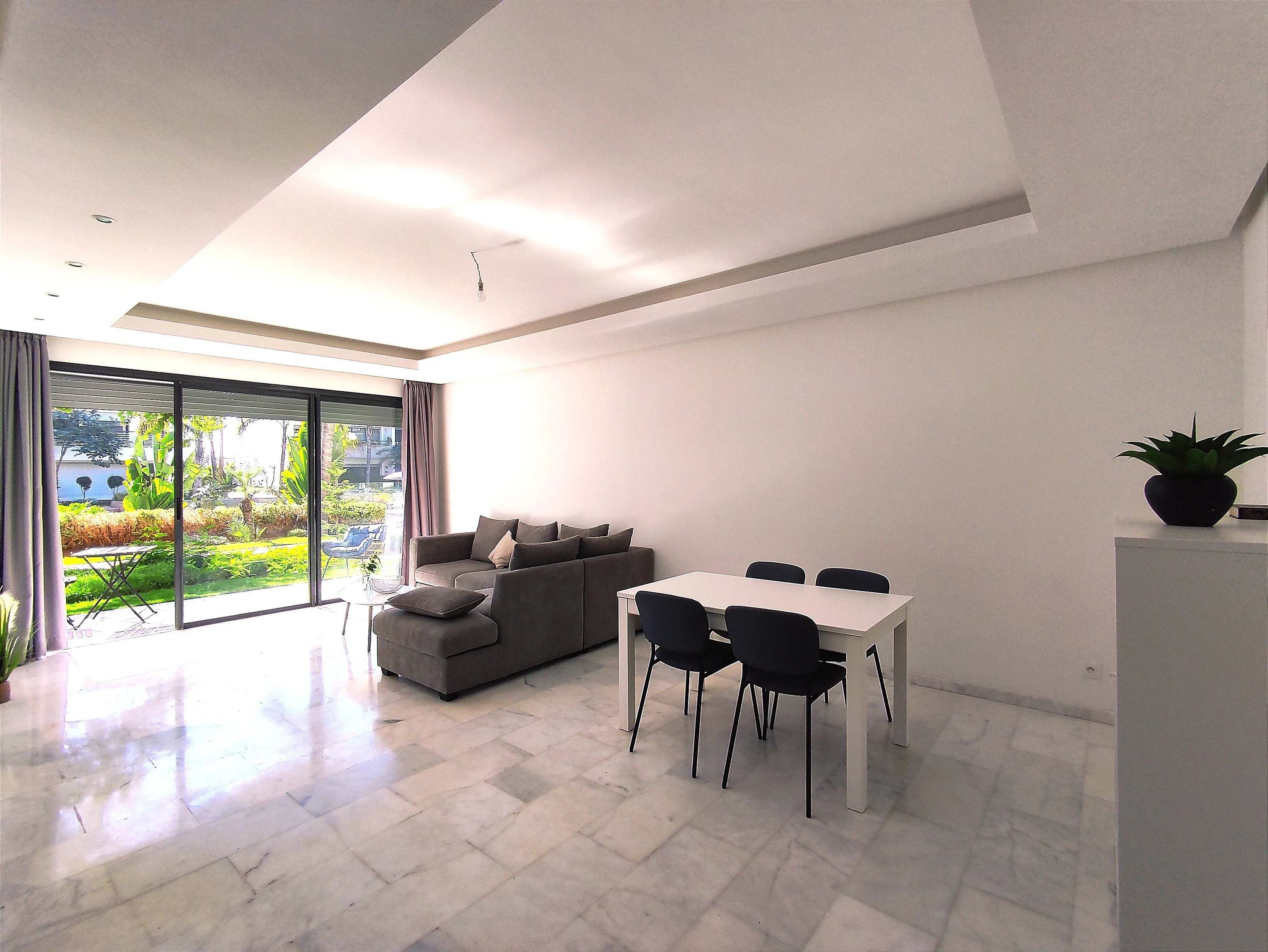 Appartementmoderne, en rez-de-jardin - الدار البيضاء (3)