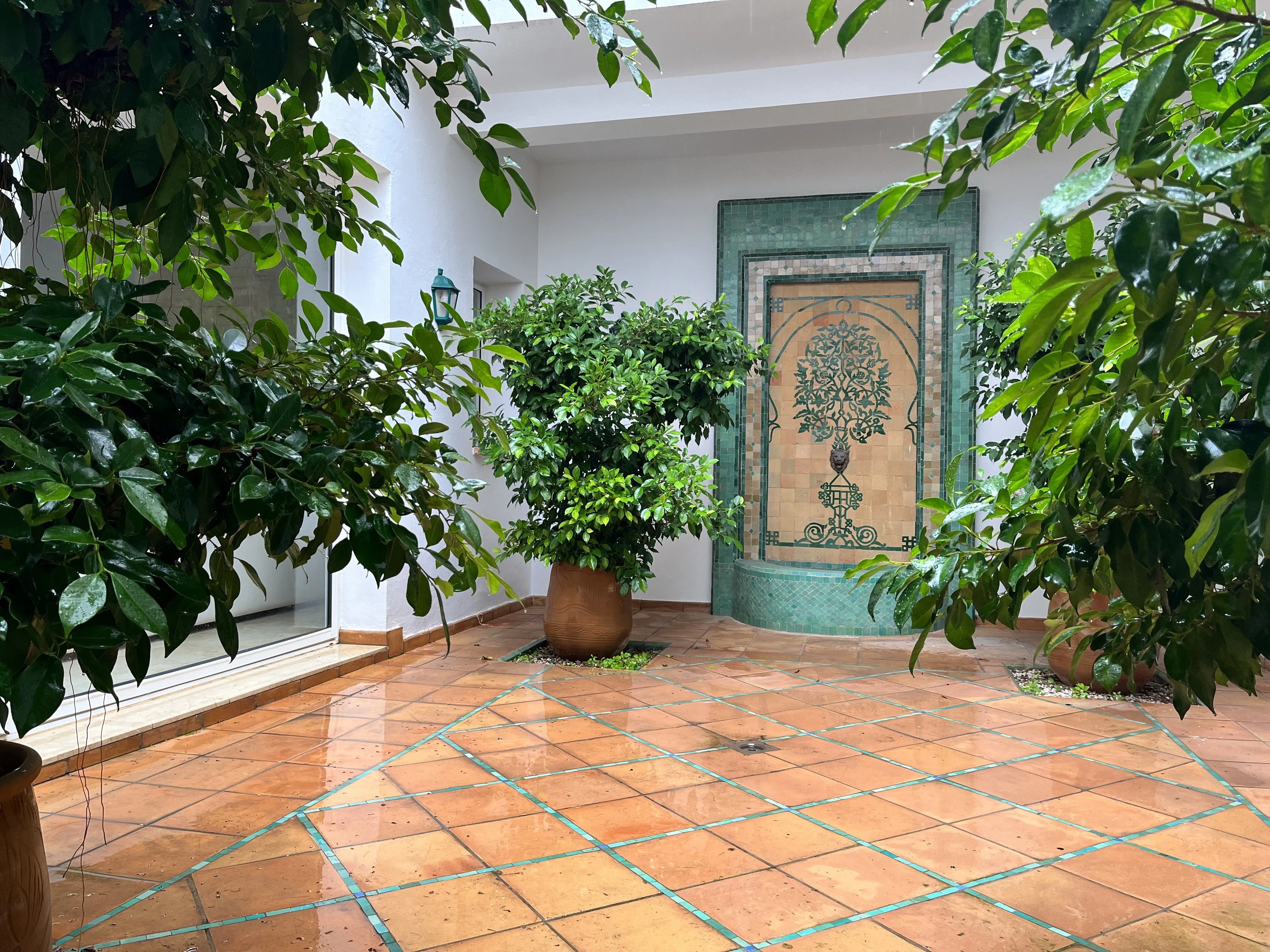 Villa 4 chambres, jardin et piscine. - الدار البيضاء (2)