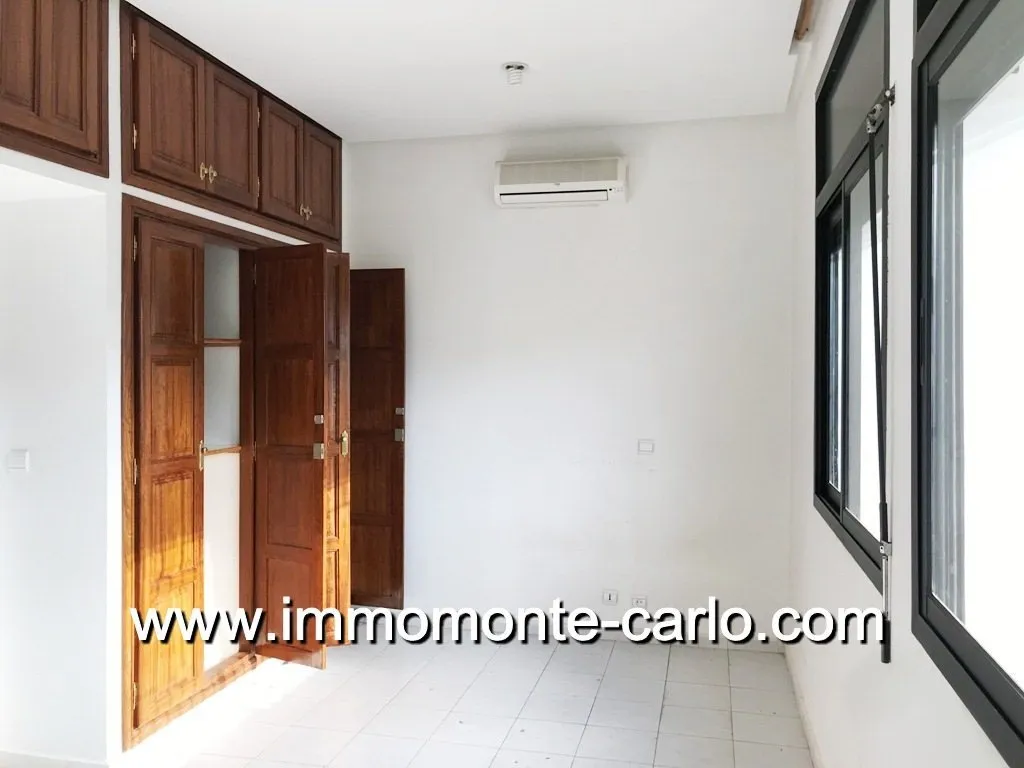 Belle villa en location à Hay Riad Rabat - الرباط (4)