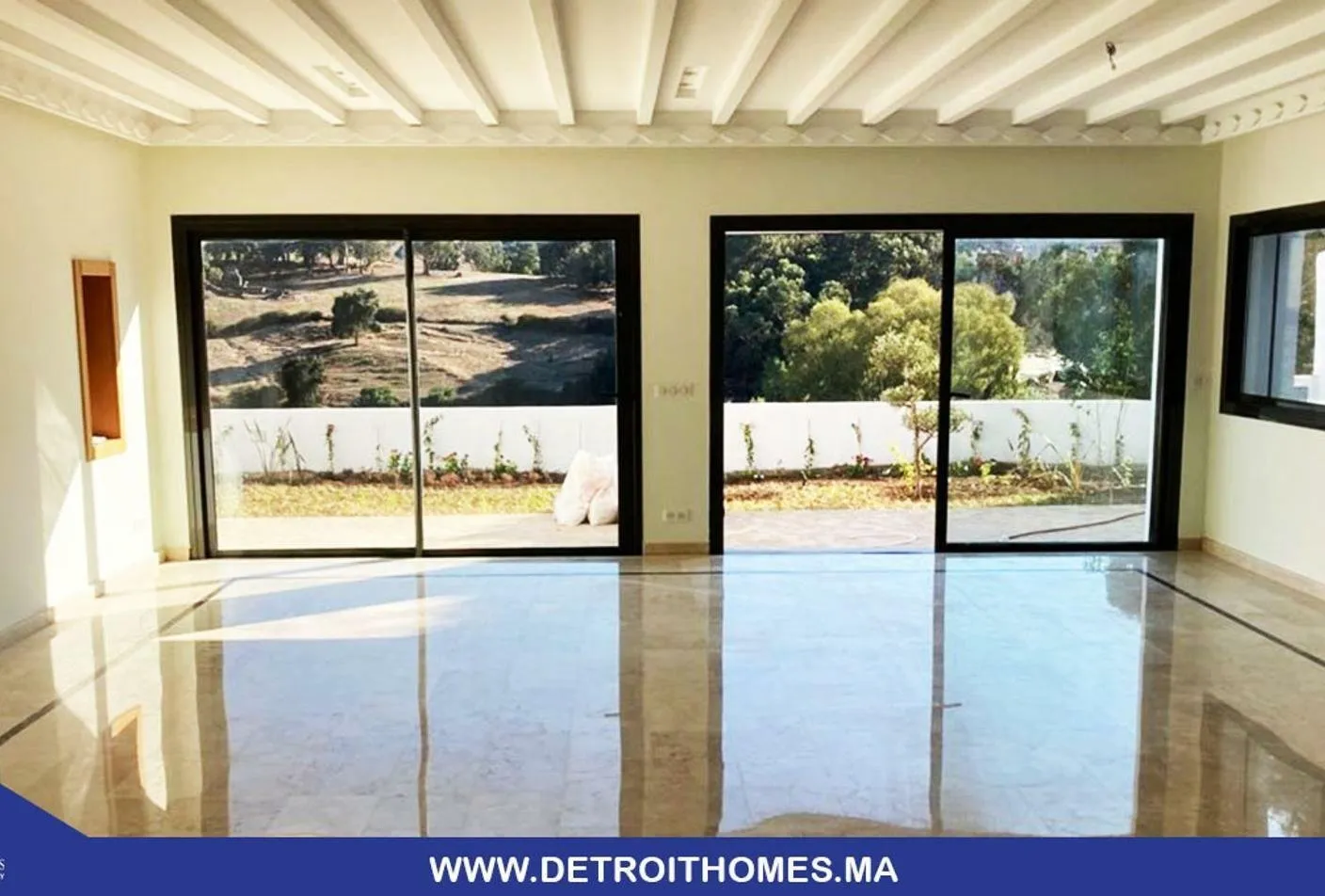 Lumineuse  Villa à la location - طنجة