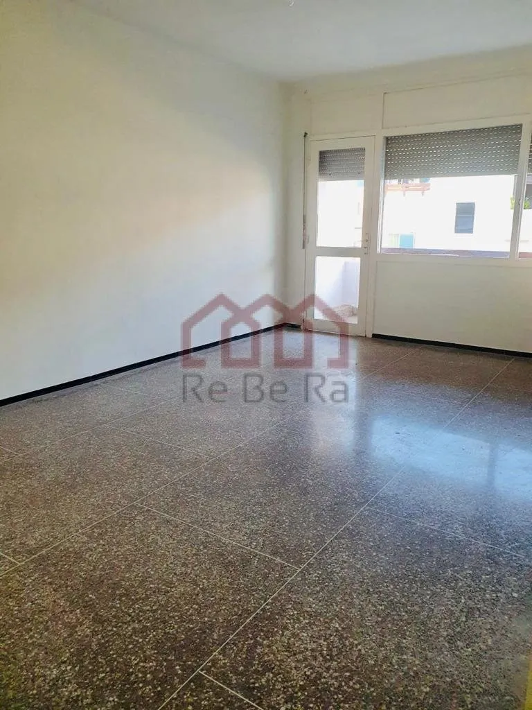 appartement très bien situé à l'Agdal - فاس
