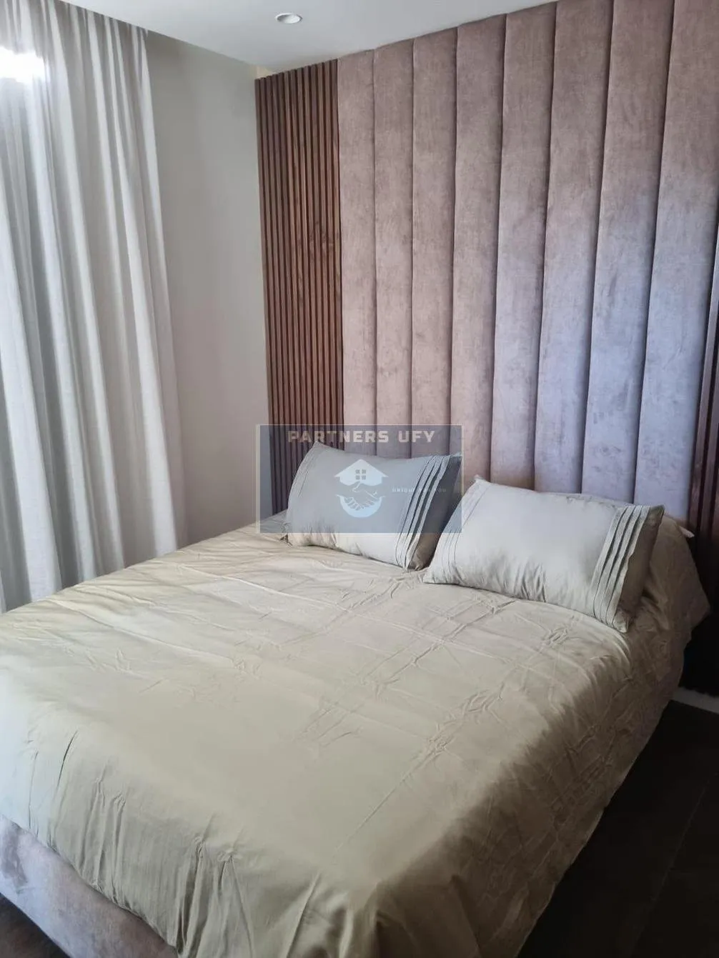 CASA  - FINANCE CITY - LOCATION D'UN LUXUEUX STUDIO MEUBLE - الدار البيضاء (2)