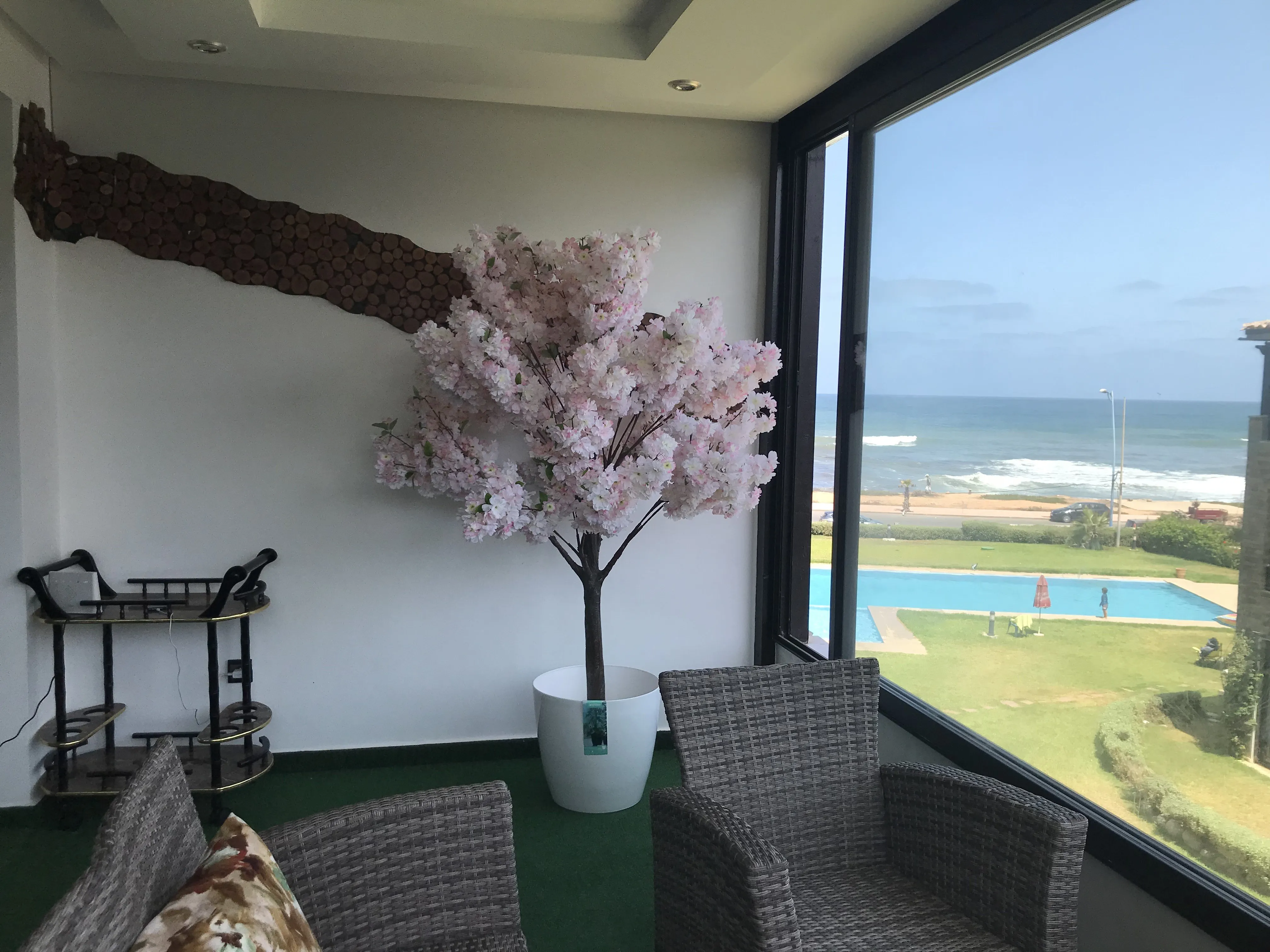 Bel appartement avec piscine chauffée et vue mer - الدار البيضاء