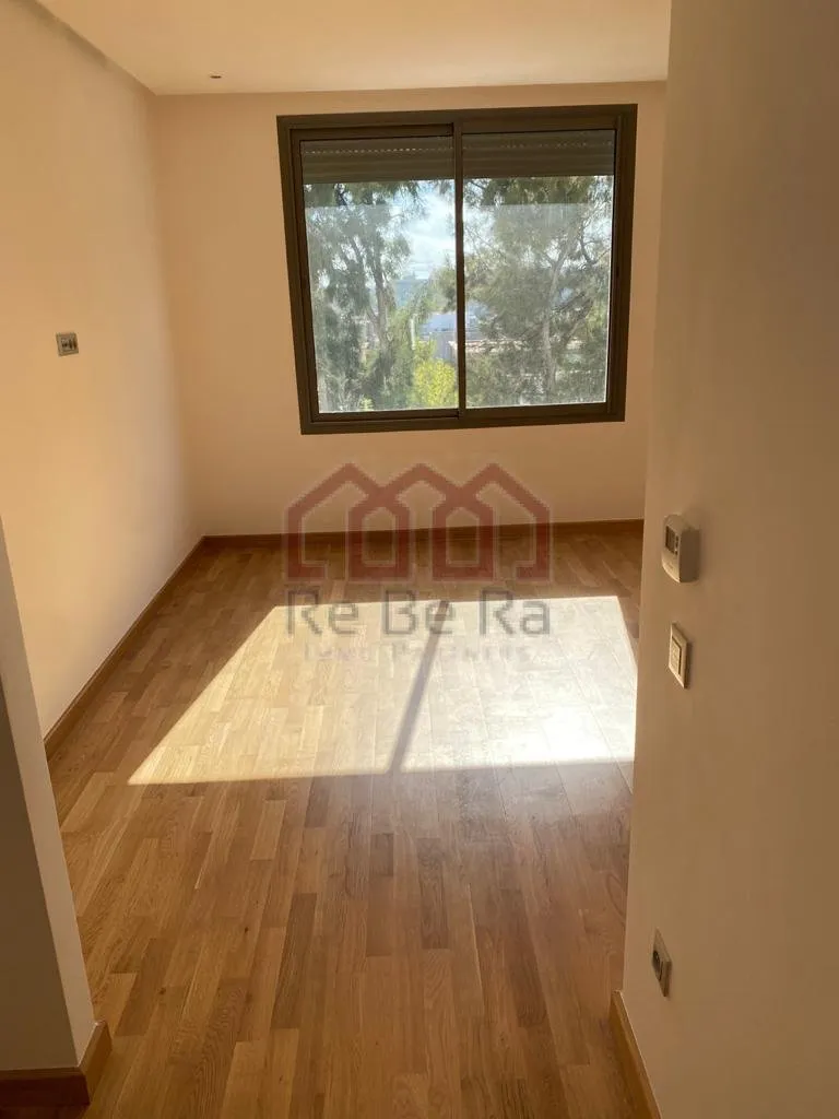 Appartement neuf à Souissi - الرباط (3)