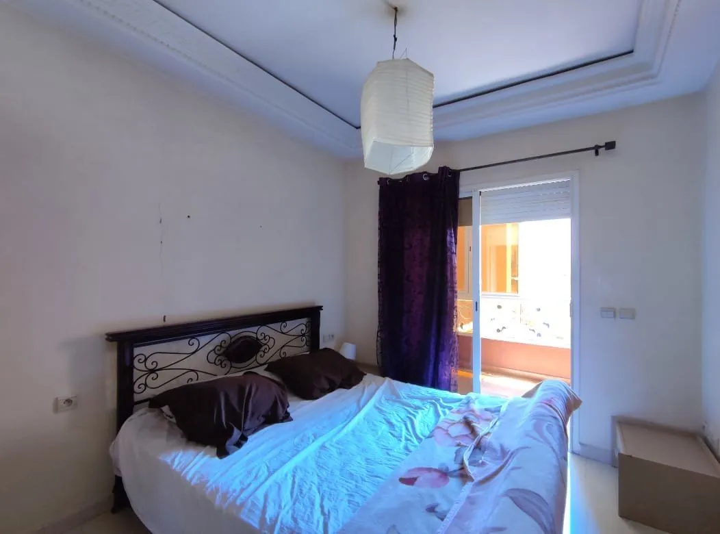 BEL APPARTEMENT EN LOCATION LONGUE DUREE MEUBLE SUR GUELIZ - مراكش (3)