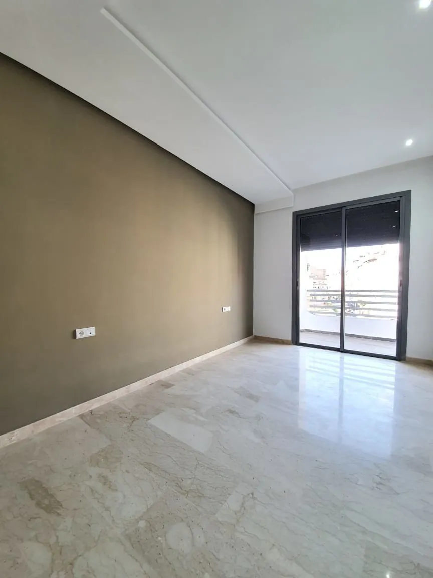 Prestigieux studio ,avec terrasse  à louer - الدار البيضاء