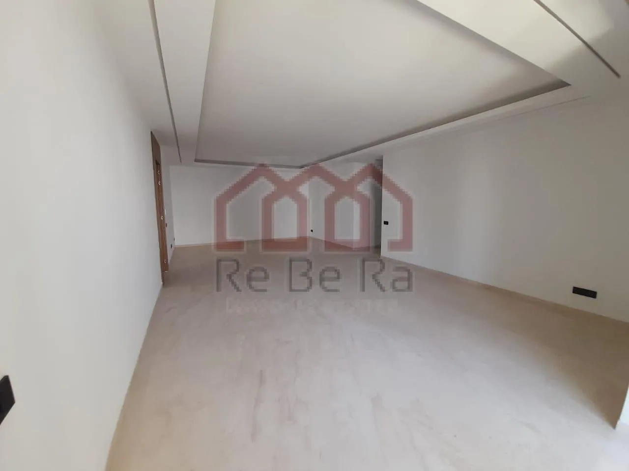 Appartement neuf avec balcon - فاس (2)