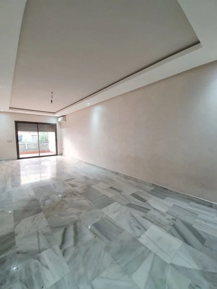 Prestigieux appartement ,100 m2  à louer - الدار البيضاء (2)