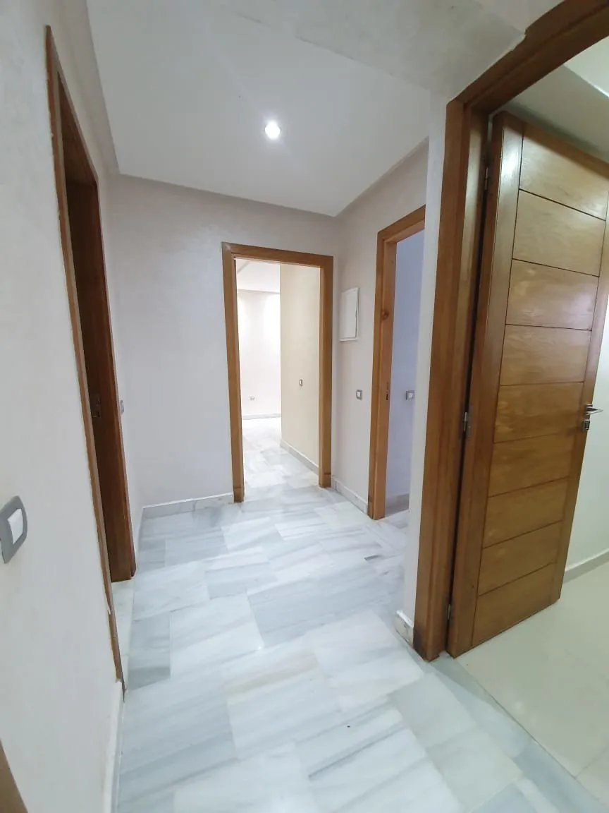 Prestigieux appartement ,100 m2  à louer - الدار البيضاء