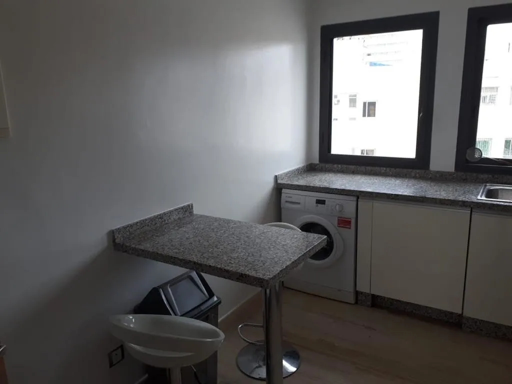 Appartement haut standing , avec belle terrasse à louer - الدار البيضاء (4)
