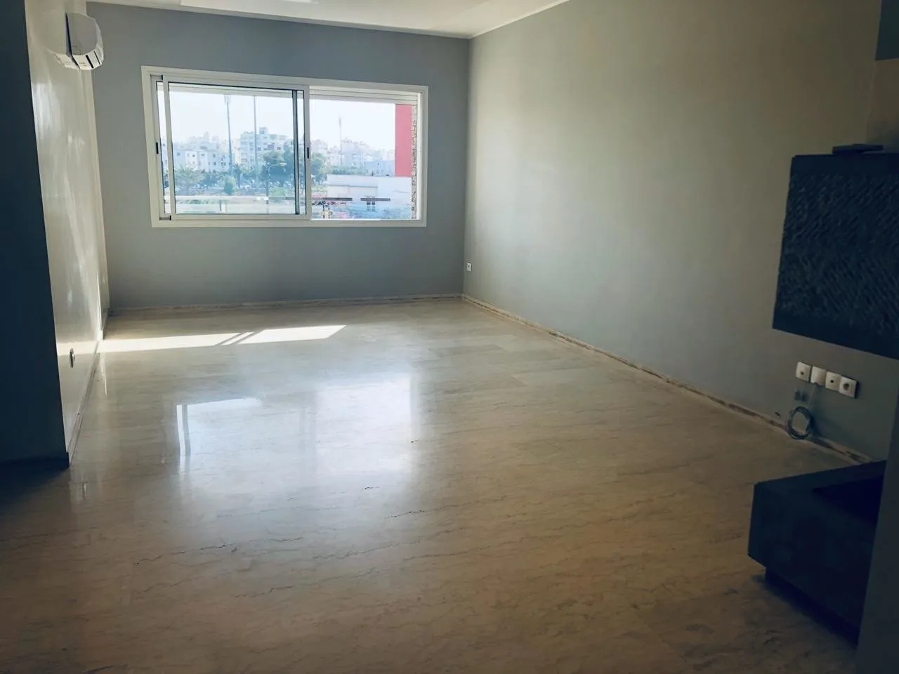 Appartement haut standing 130m2 à louer - الدار البيضاء
